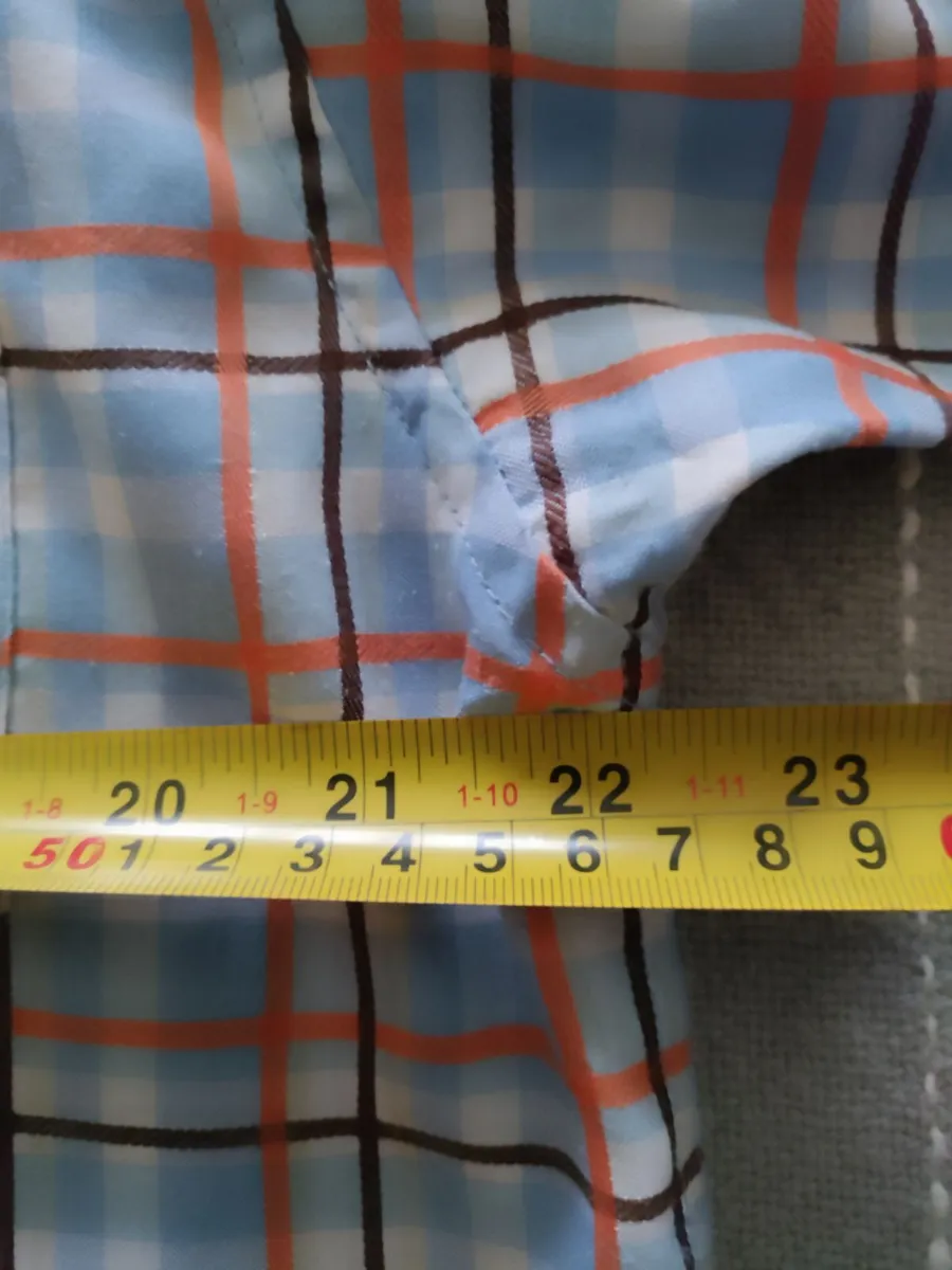 Marc Ecko Unltd S/S shirt M - Image 3