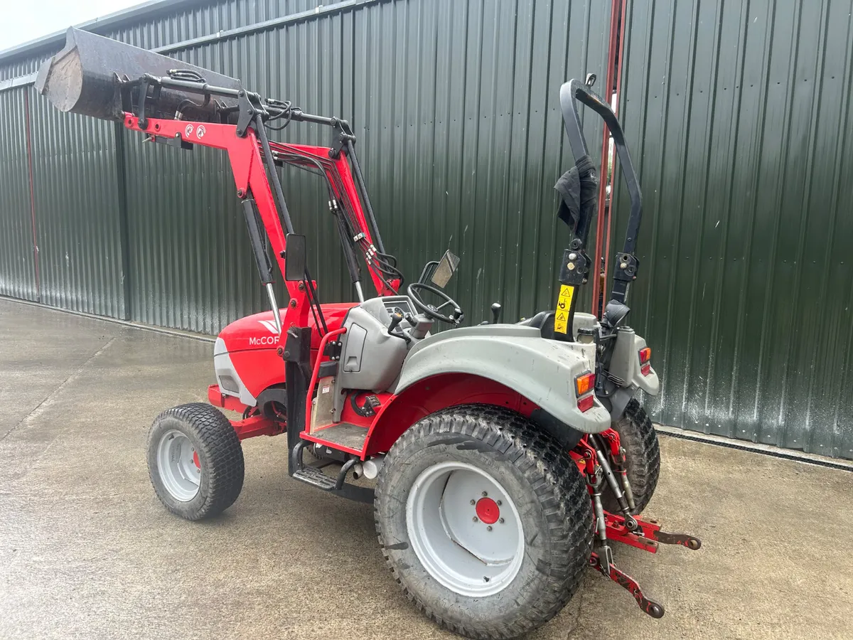 McCormick GX45 Compact Tractor with Loader - Image 3