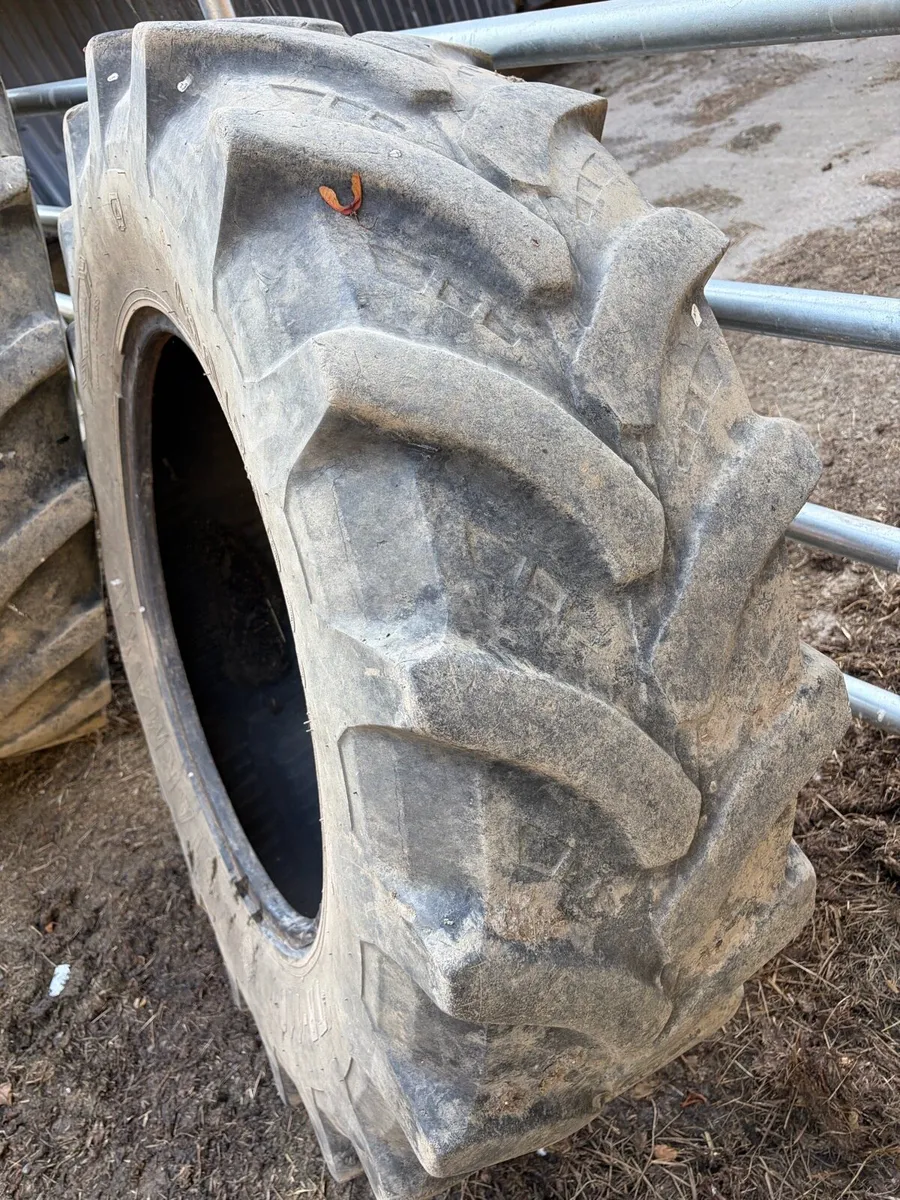 Tractor tyres - Image 3