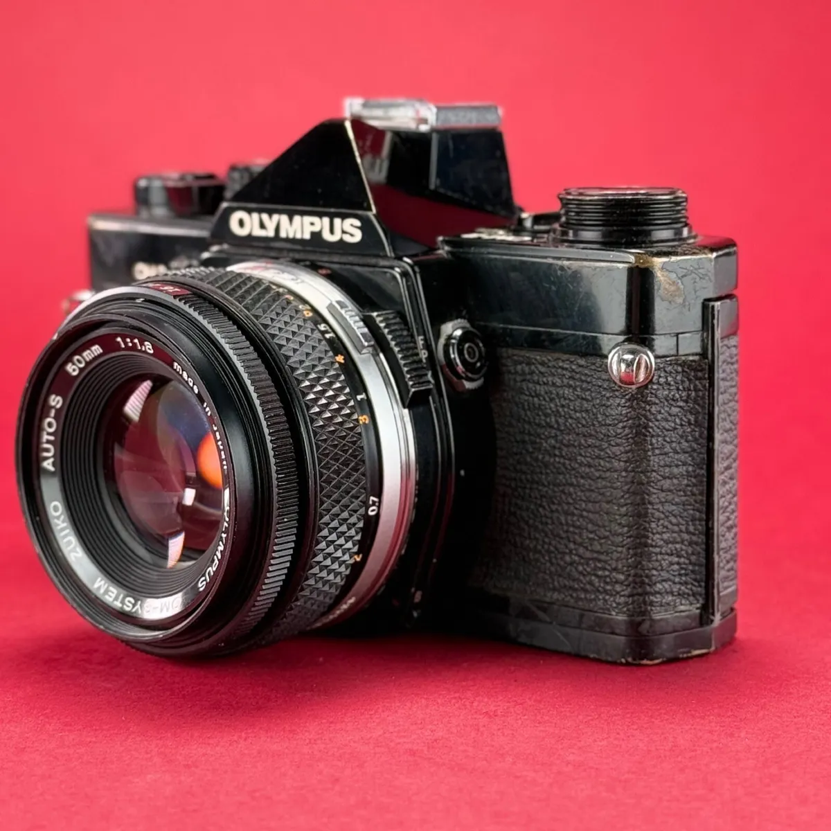 Olympus OM 2 film camera (read) - Image 3