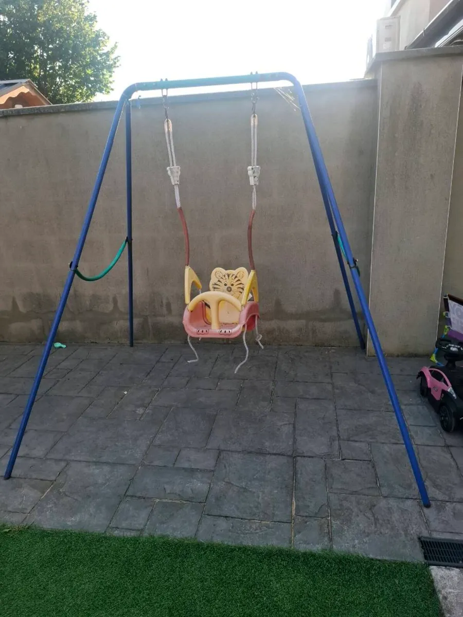 Kids Swing Set - Image 1