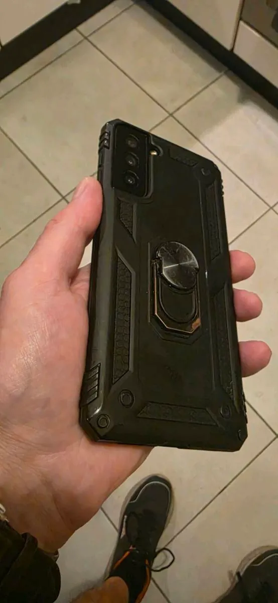 Samsung galaxy S21 plus - Image 1