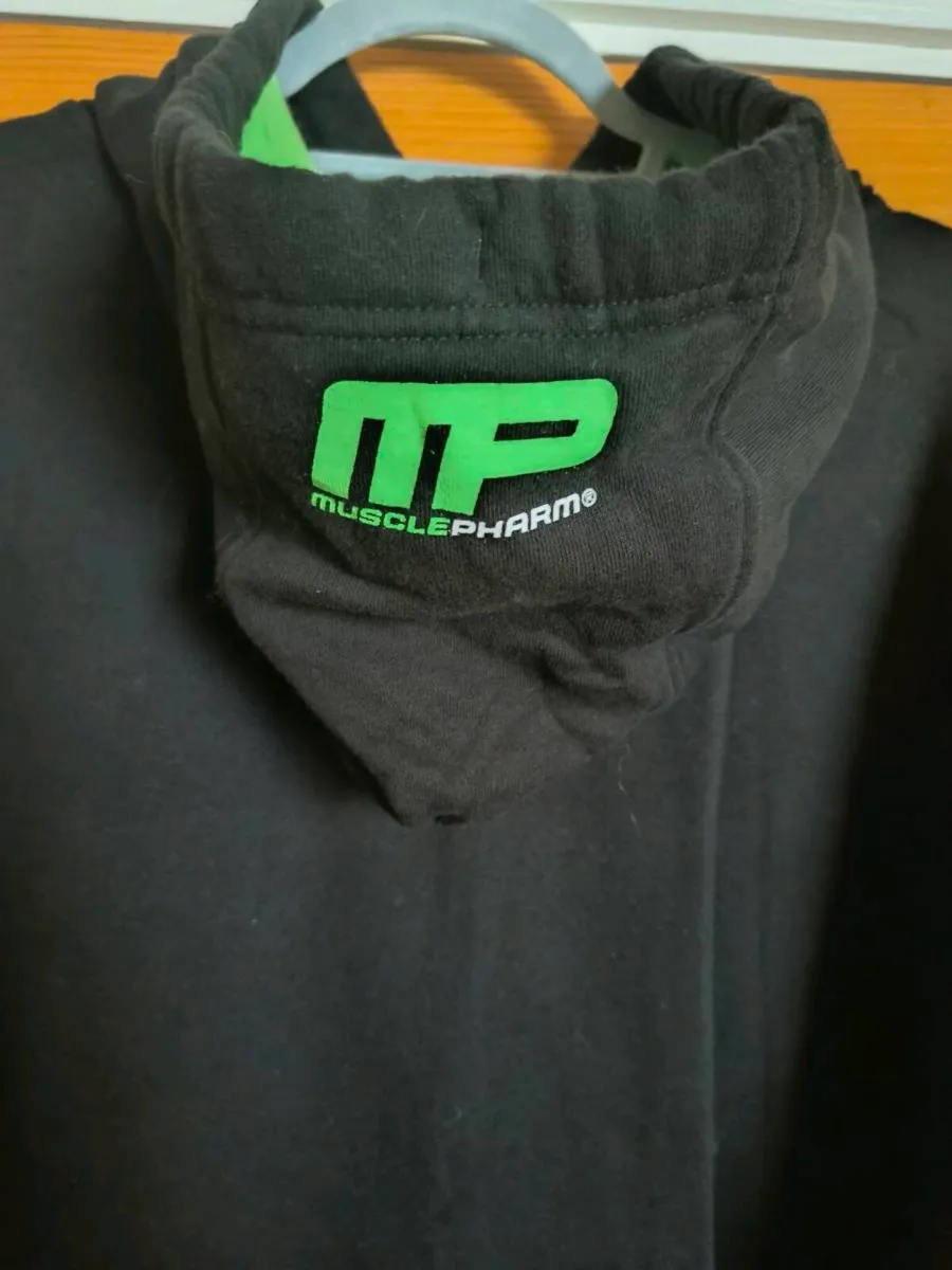 Musclepharm Gym hoodie L - Image 4
