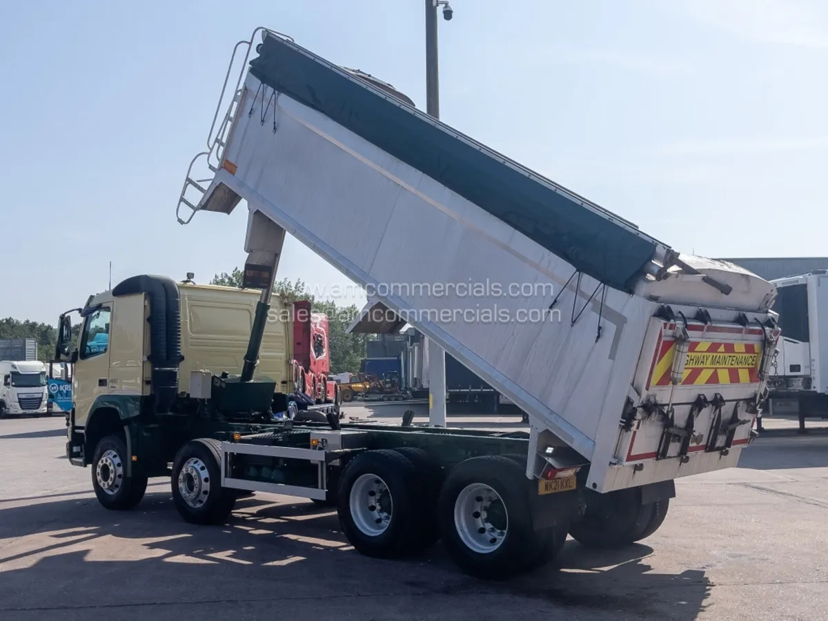 2021 VOLVO FMX 460 TIPPER - Image 4