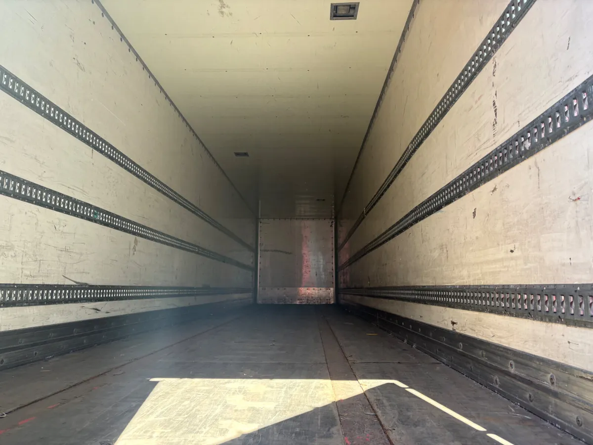 Box van storage - Image 3
