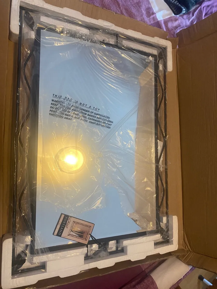Two MIRRORS - Image 2
