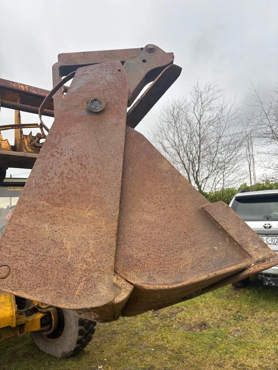 jcb 3cx 4 in one bucket - Image 3