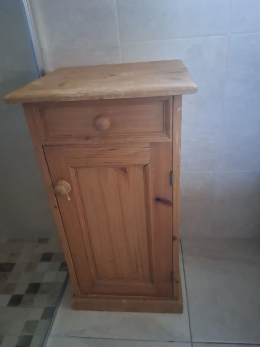 Bedroom furniture - Image 3