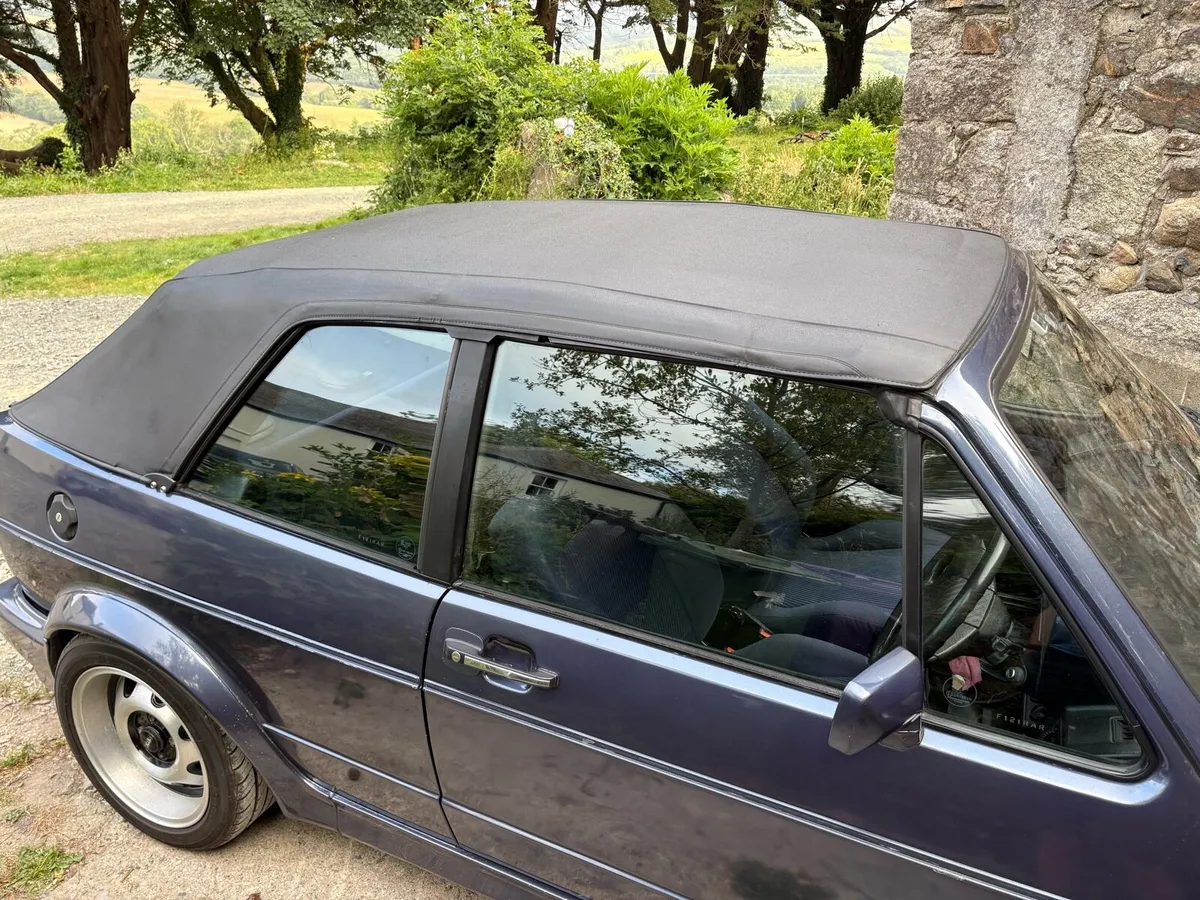 VW Golf 1.8 GTI cabriolet Mark 1 NCT 10/27 - Image 2