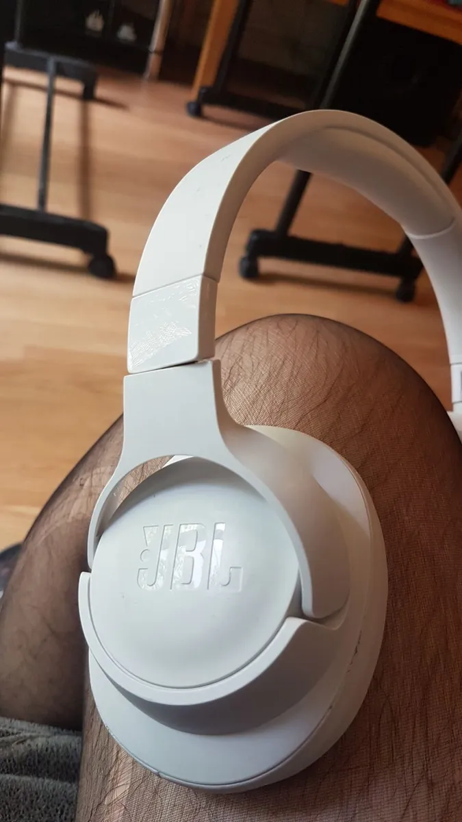 JBL tune 720bt - Image 1