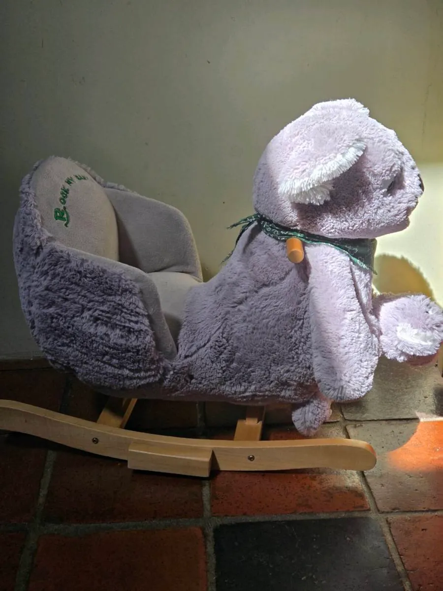 Rocker - Image 3
