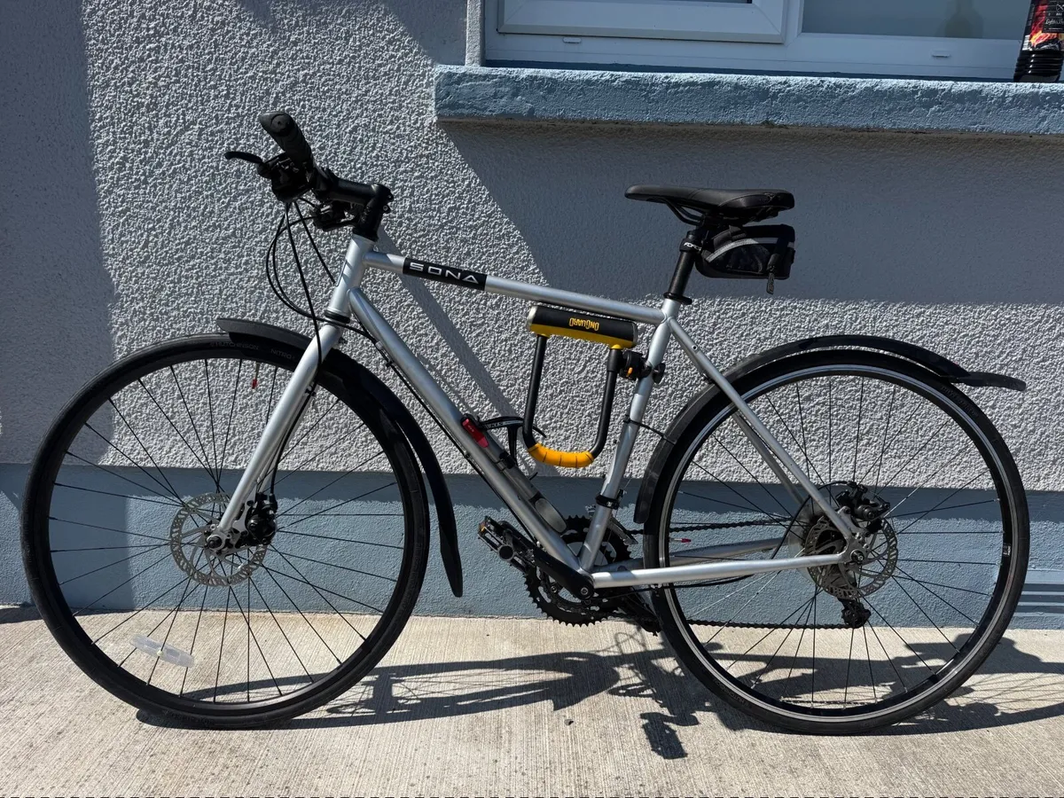 Adult city bike SONA SPORT 2.0 Silver Medium size - Image 1