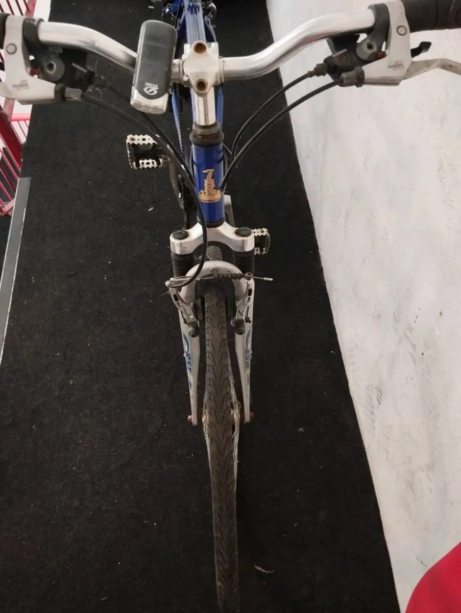 Men's Raleigh hybrid - Image 3