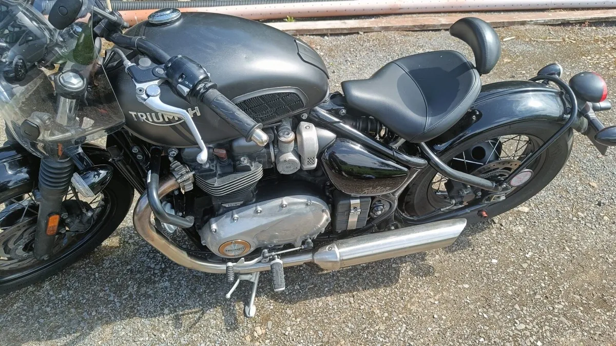 Triumph Bobber - Image 2