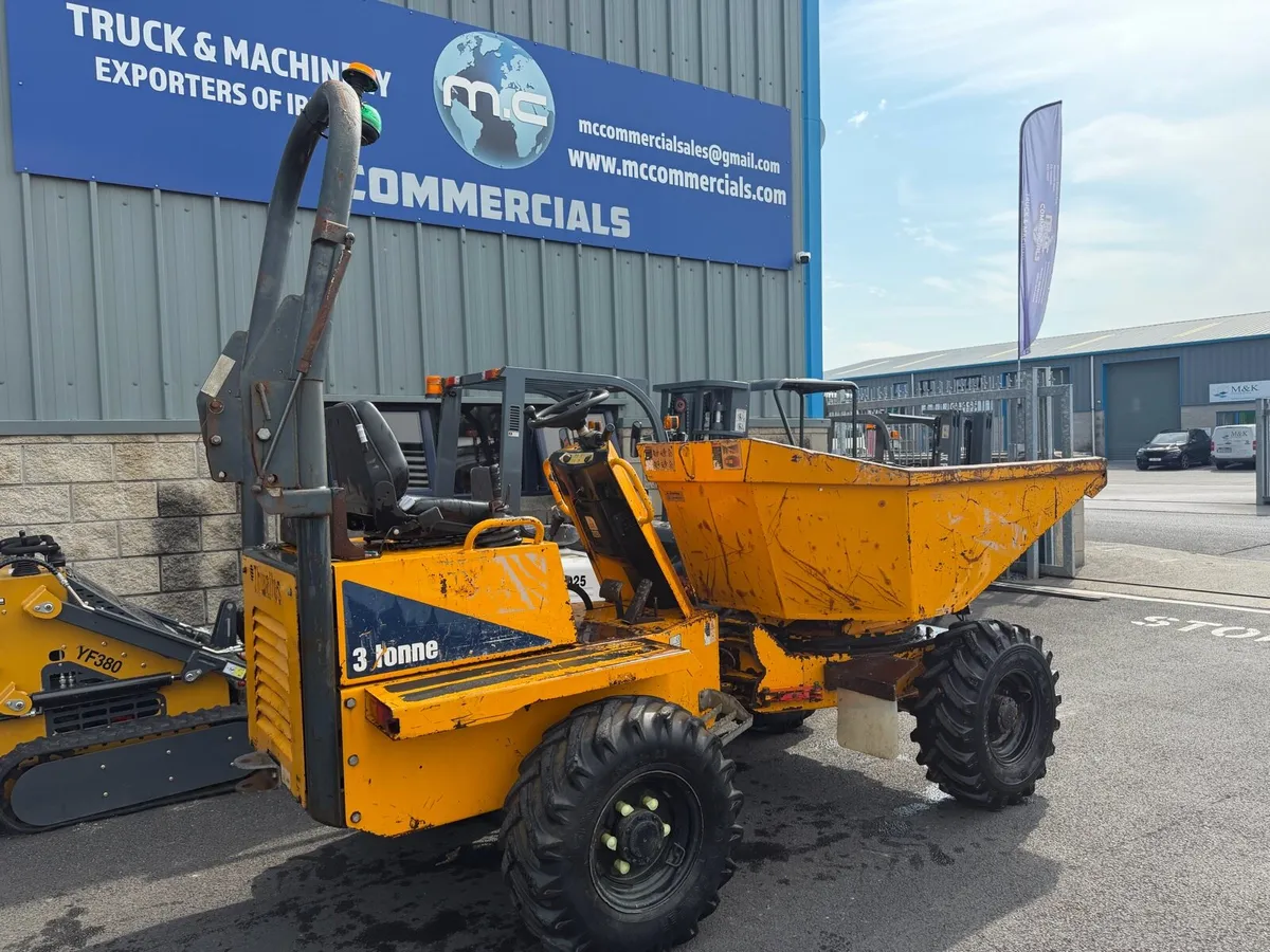 3.0 ton swivel tip dumper - Image 2