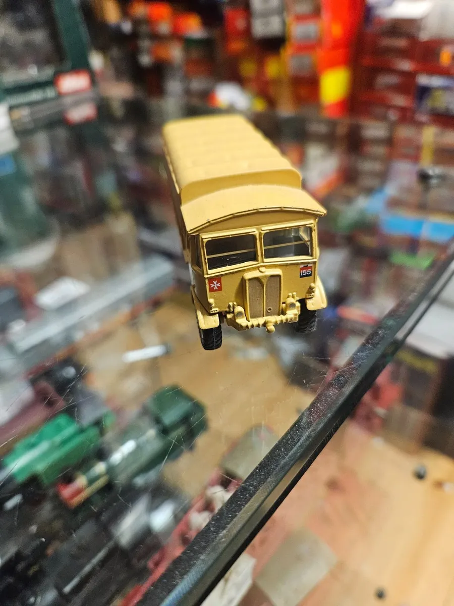 Corgi Oxford British WW2 Truck - Image 1