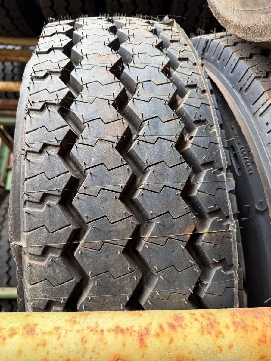 275/70/22.5 tyres - Image 1