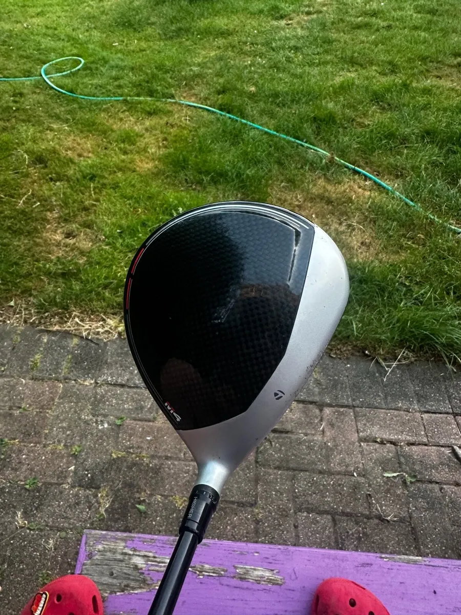 Taylormade M4 Left Hand 10.5 Regular Shaft Driver - Image 3