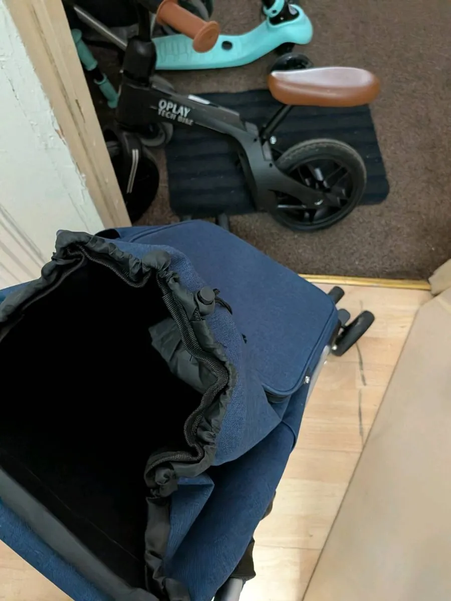 Shopping trolley - Image 3