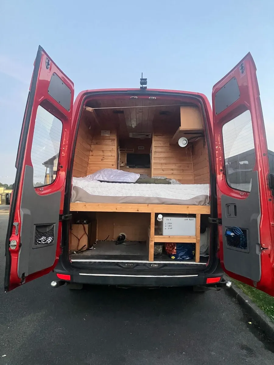 08 Mercedes Sprinter Camper - Image 3
