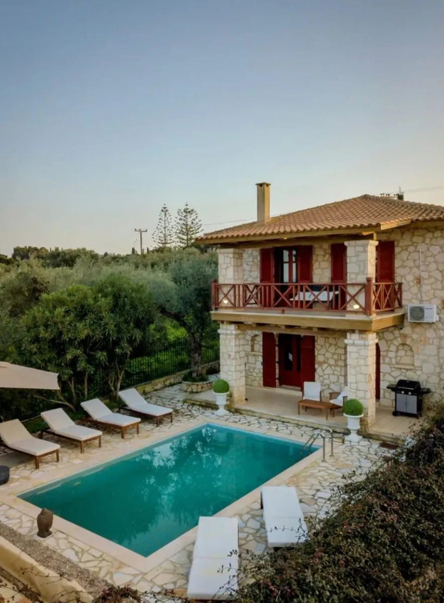 MAJESTIC STONE BUILT VILLA IN ZAKINTHOS GREECE - Image 1