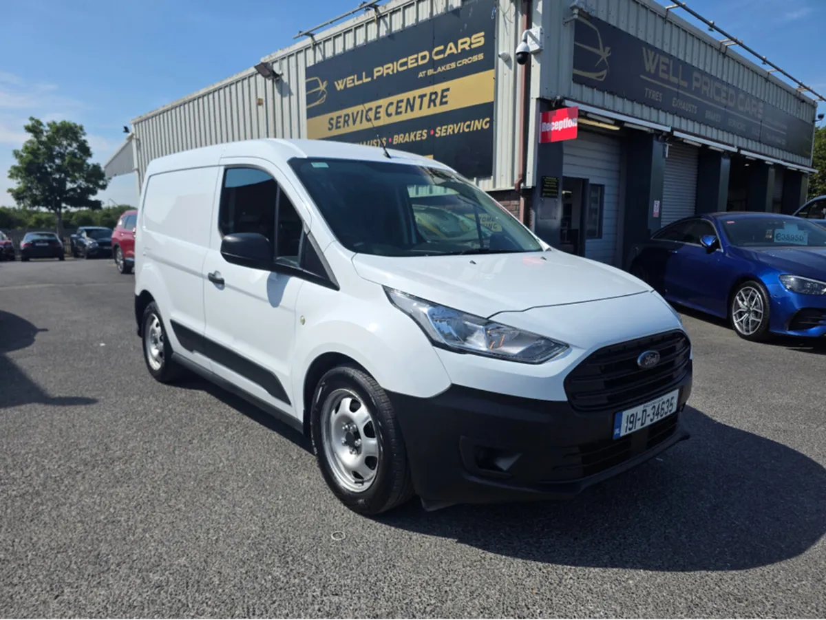 Ford Transit Connect SWB 1.5 75PS M M6 3DR - Image 1
