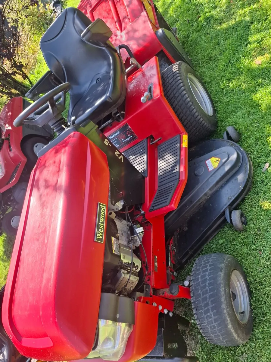 Westwood ride on mower - Image 2
