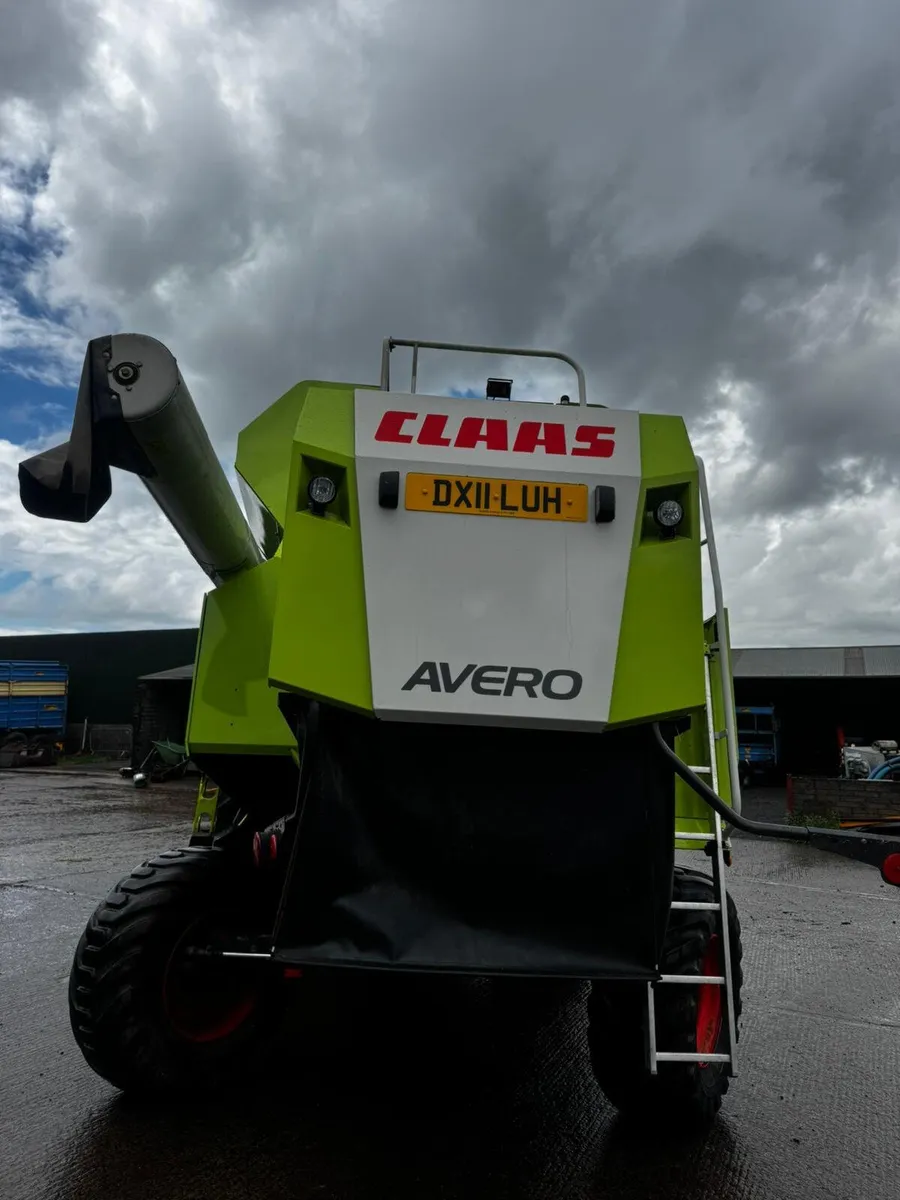 CLAAS Avero 240 (2011) - Image 2