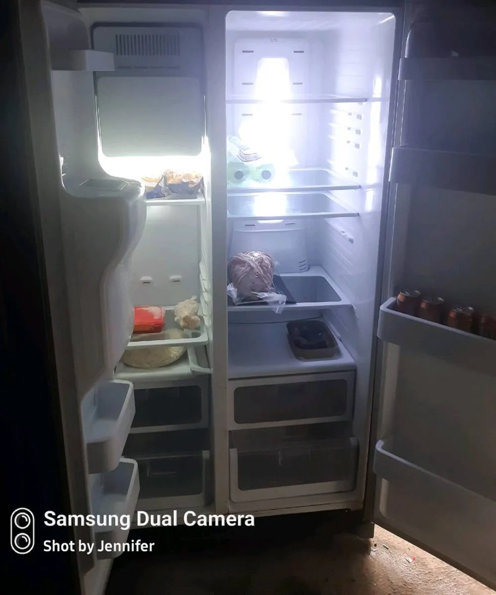 Samsung American Fridge Freezer - Image 2