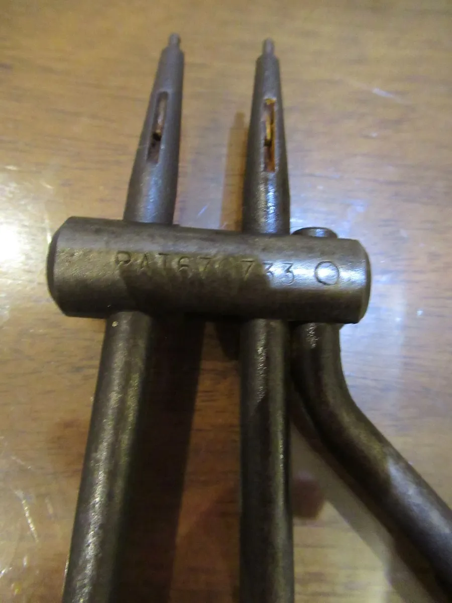 antique vintage tools snap on cailpers pliers - Image 4