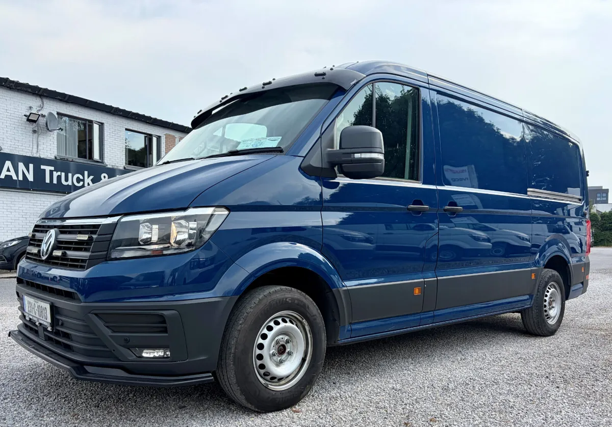 Volkswagen Crafter MWB Low Roof *Automatic* - Image 1