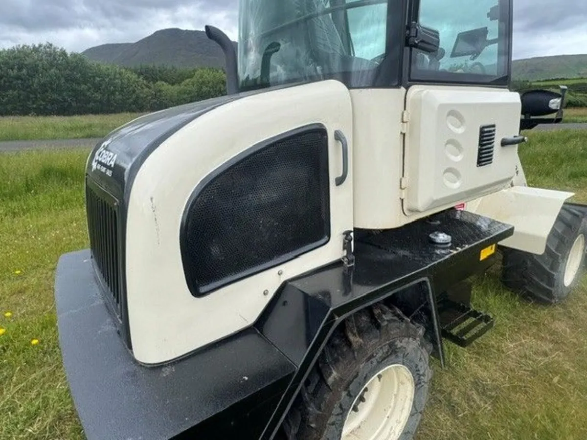 Cobra L10 Wheel loader - Image 3