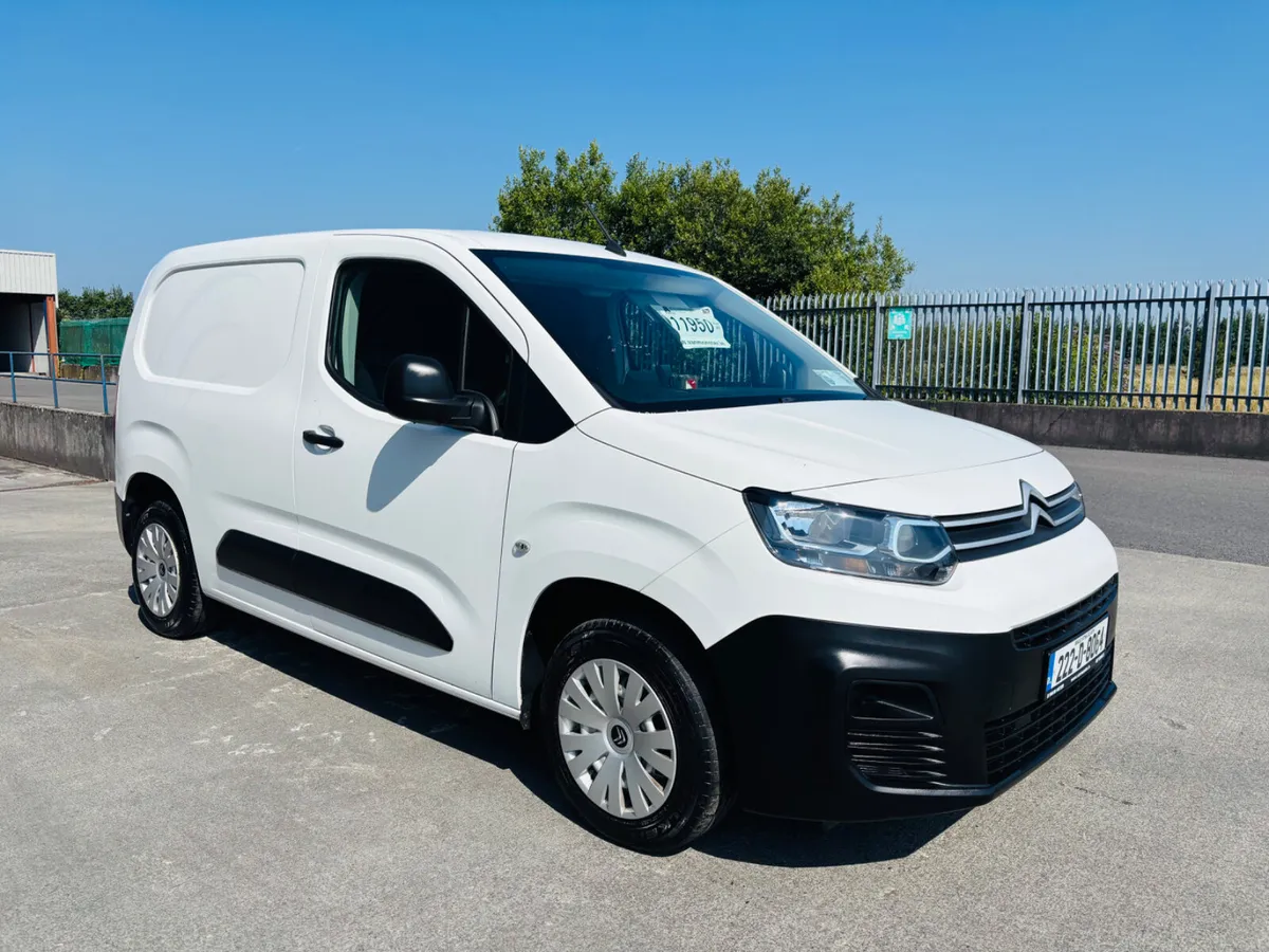 2022 Citroen Berlingo 1.5 100bhp €11,950 + VAT - Image 3
