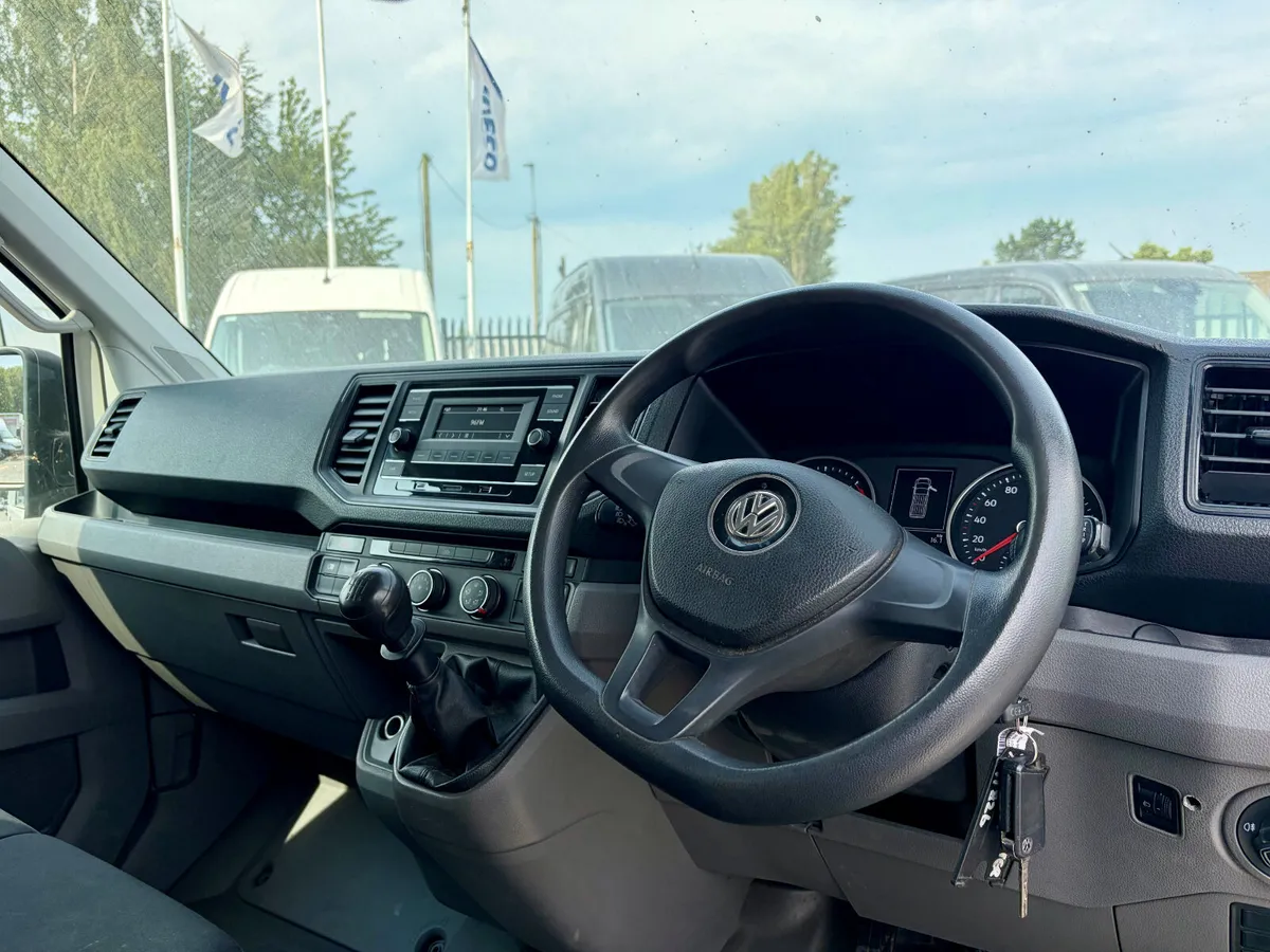 Volkswagen Crafter LWB High Roof - Image 3