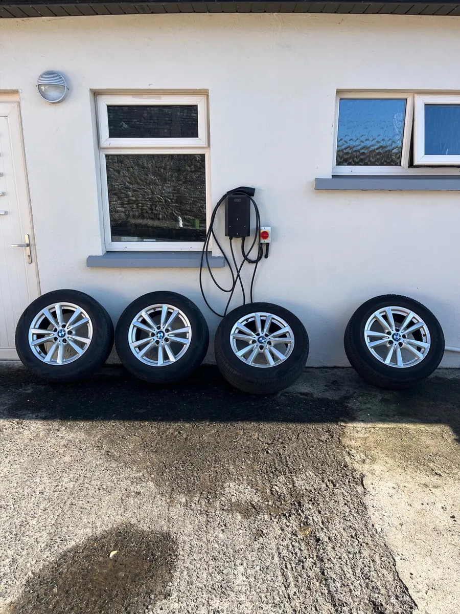 Wheel set and tyres - Image 1