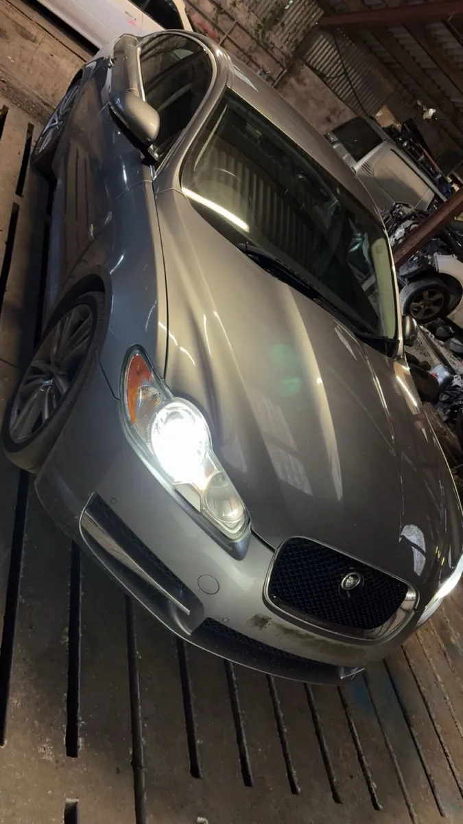 Jaguar xf 3.0 v6 2013 for breaking - Image 1