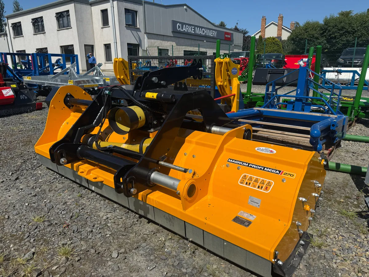 MCCONNEL HEAVY DUTY FLAIL MOWER - Image 2