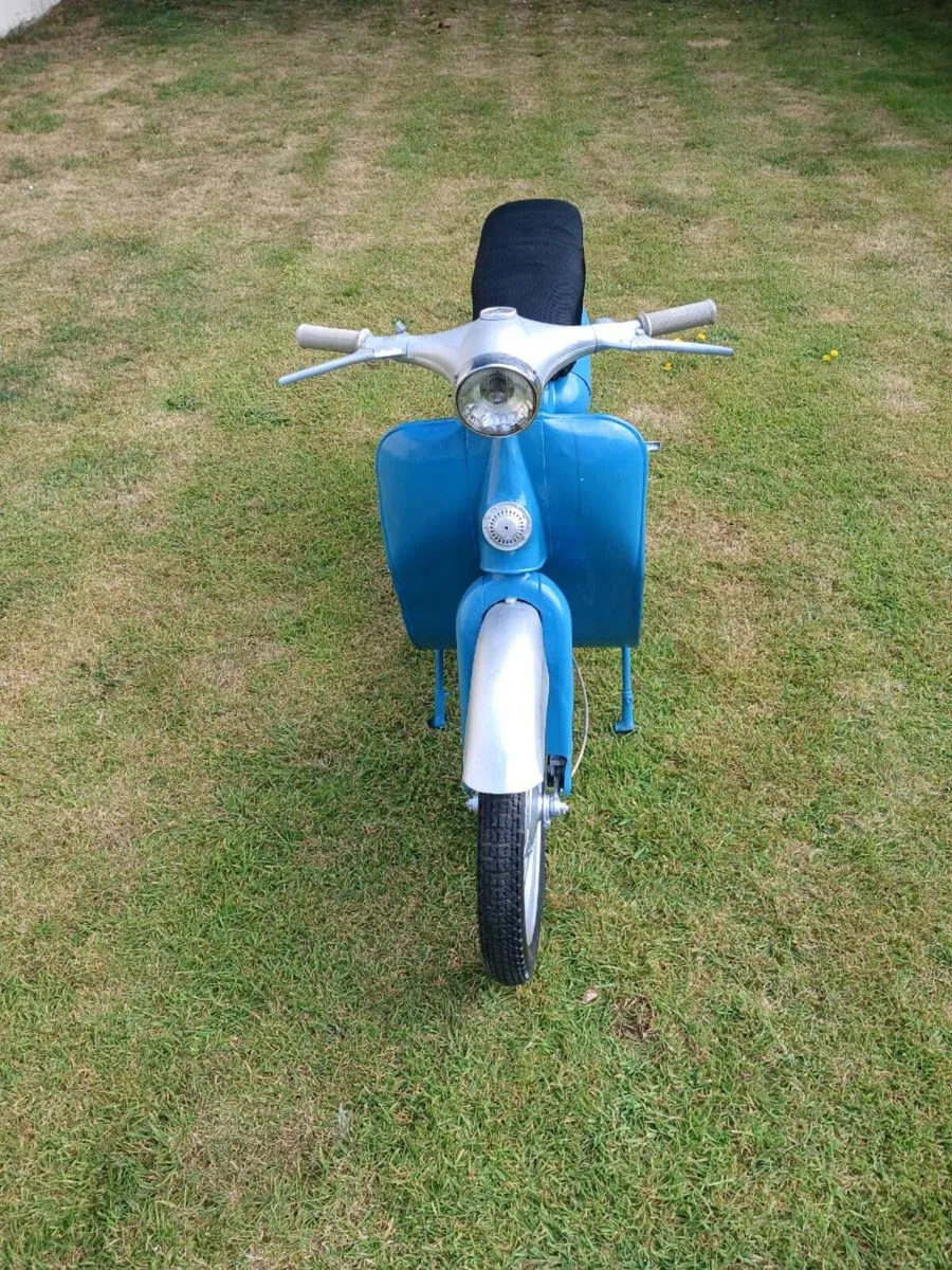 Motorcycle - Image 4