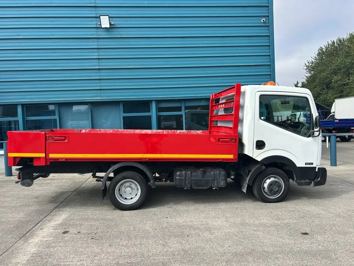 2014 NISSAN CABSTAR 3.5TON DROPSIDE - Image 4