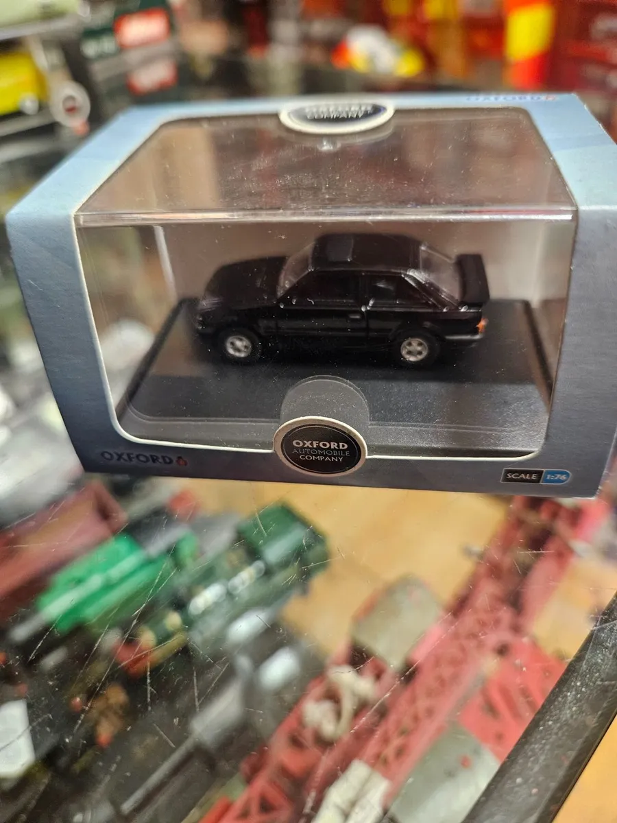 Corgi Oxford Ford Escort XR3i - Image 1