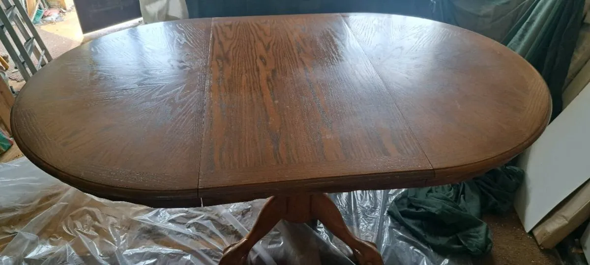 Dining Table Round, Tralee - Image 2