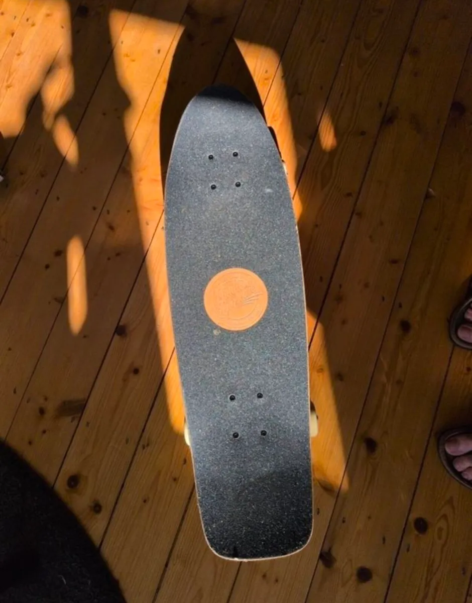 Mindless Grande Gen X Cruiser Skateboard - Image 1
