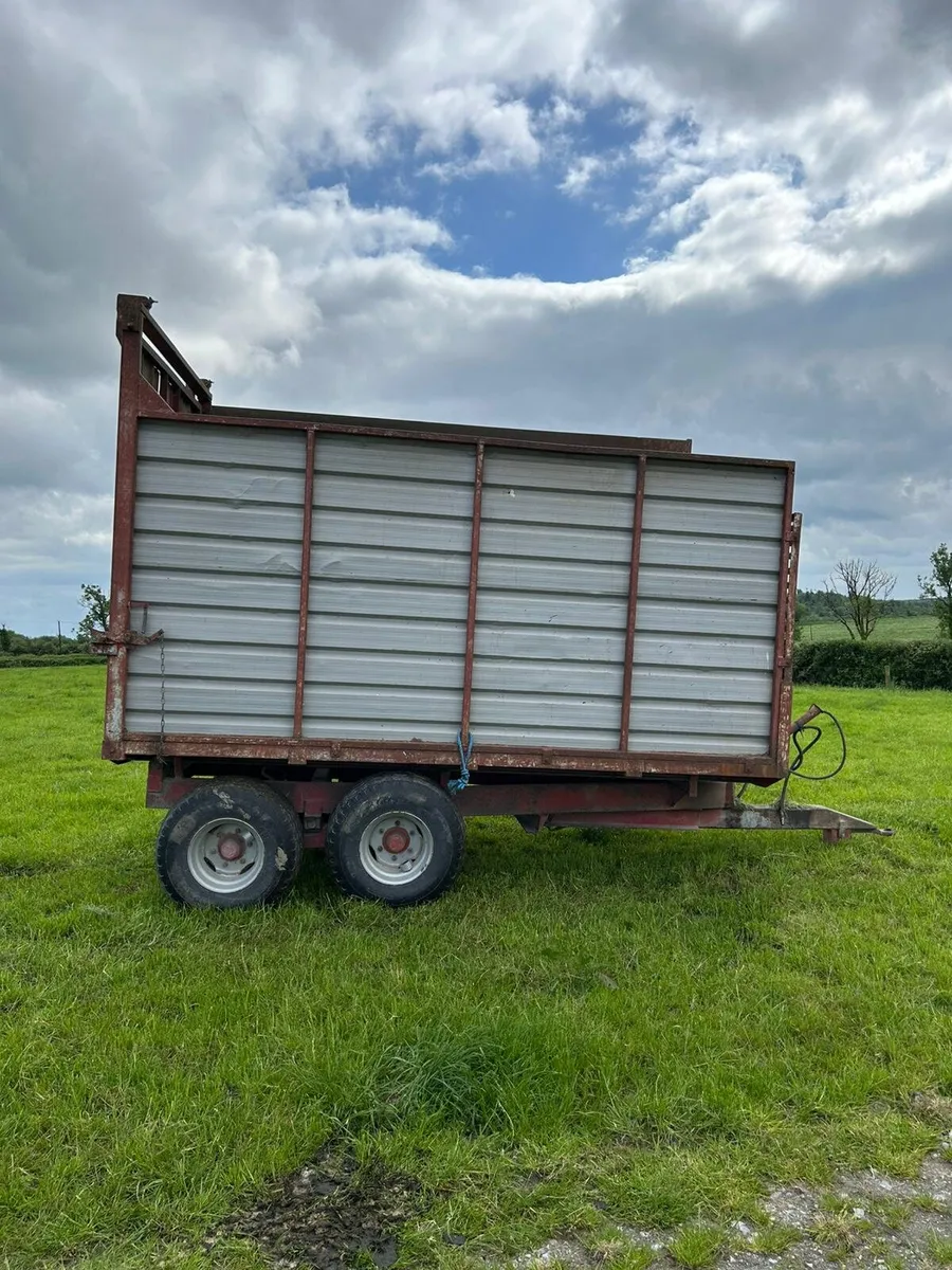 Silage trailer - Image 1
