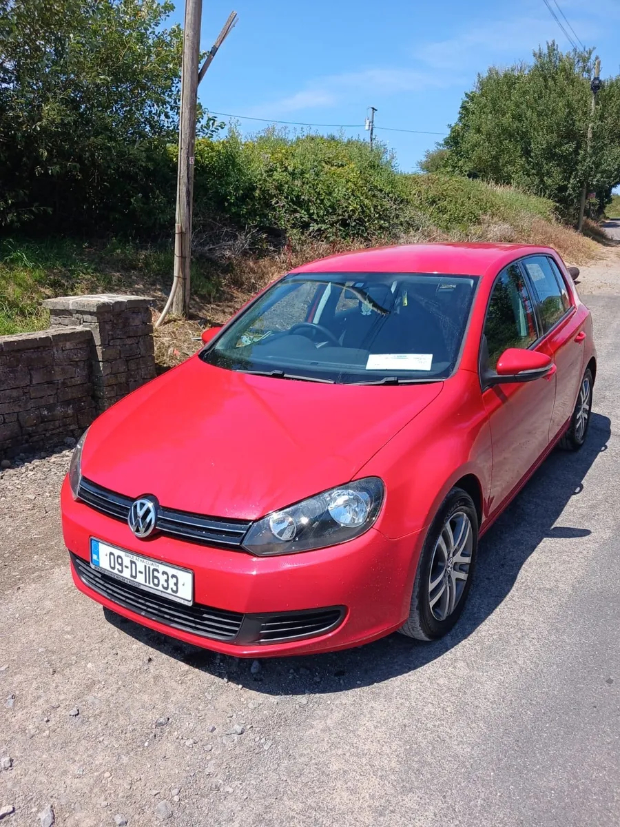 Volkswagen Golf automatic - Image 2