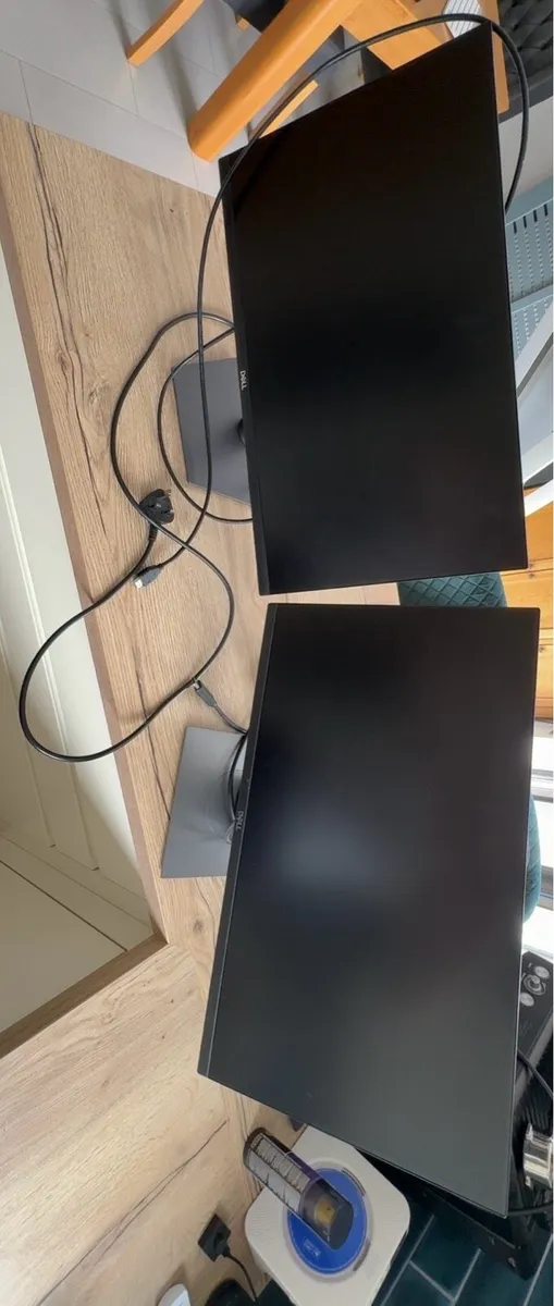 Monitor(s) - Image 1