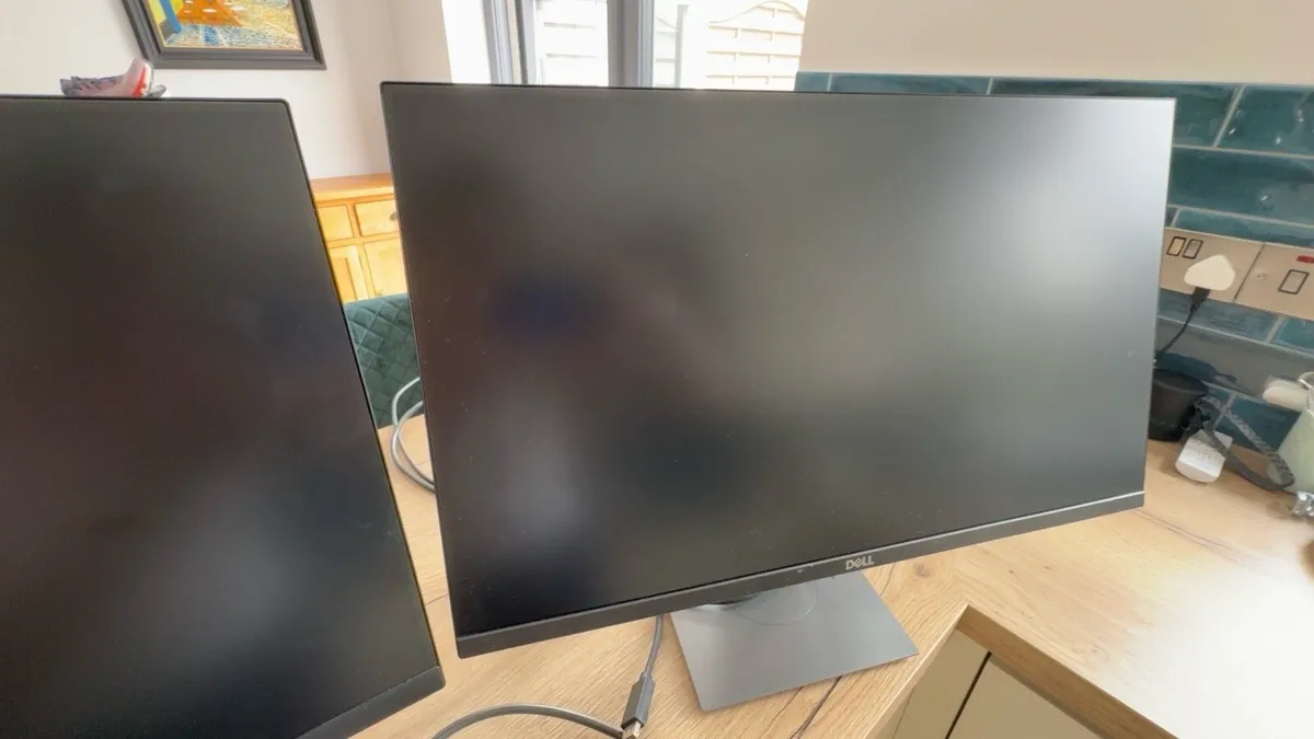 Monitor(s) - Image 3