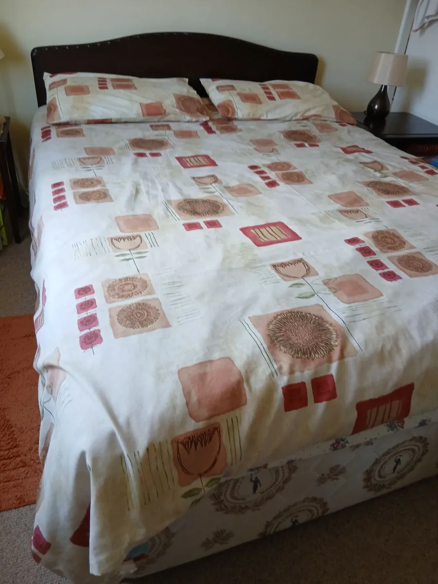 DOUBLE BED - Image 1