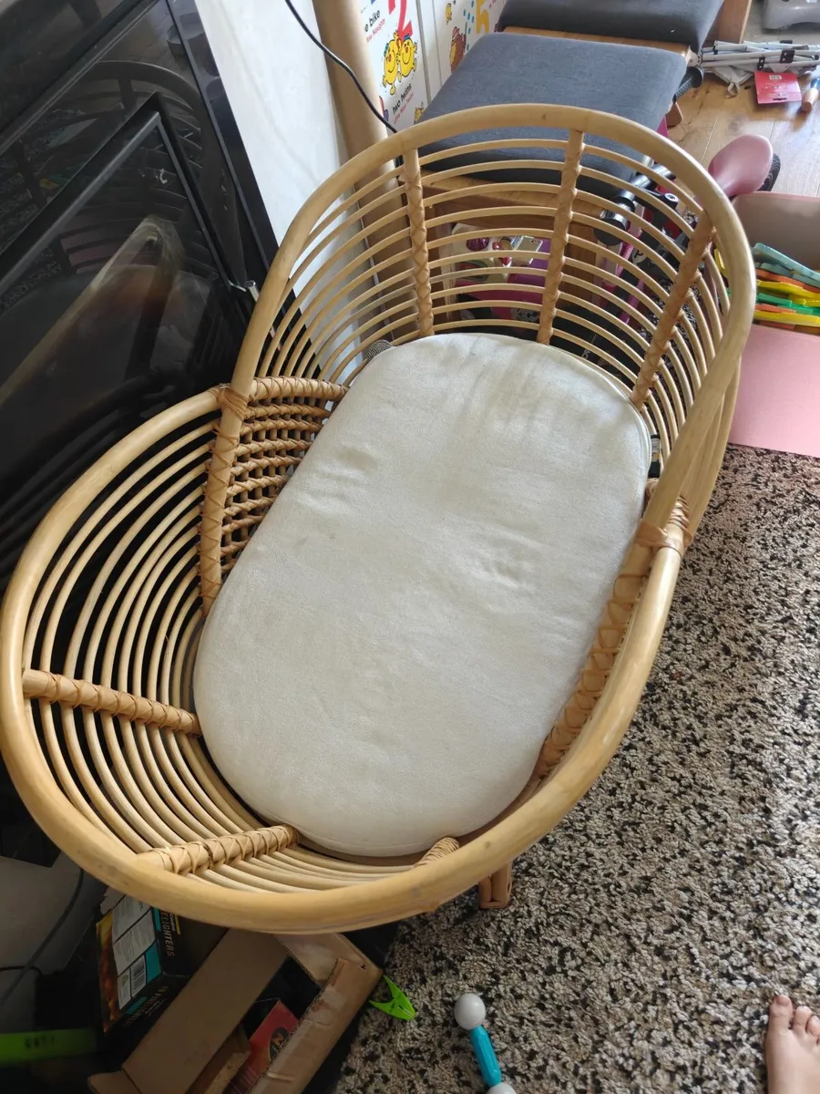 Moses basket / large crib - Image 3