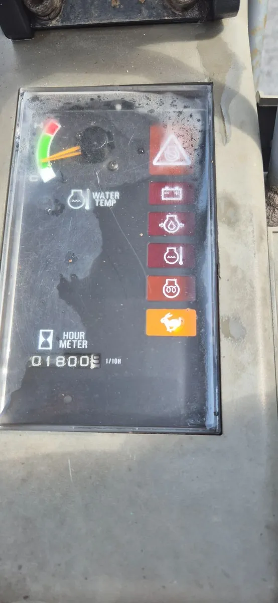 Takeuchi tb016 - Image 2