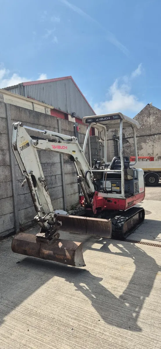 Takeuchi tb016 - Image 1